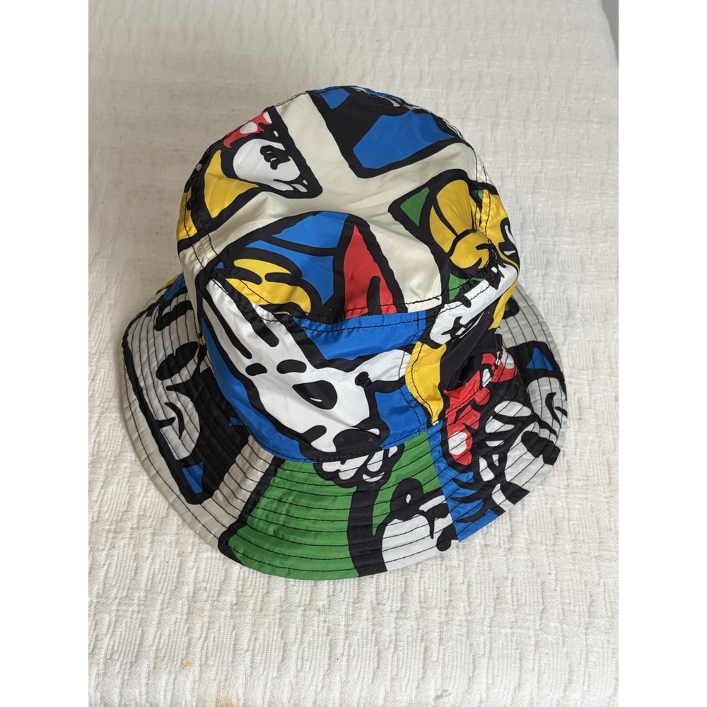 PERFECT MICKEY MOUSE REVERSABLE LEVI'S UNISEX BUCKET HAT, Size X